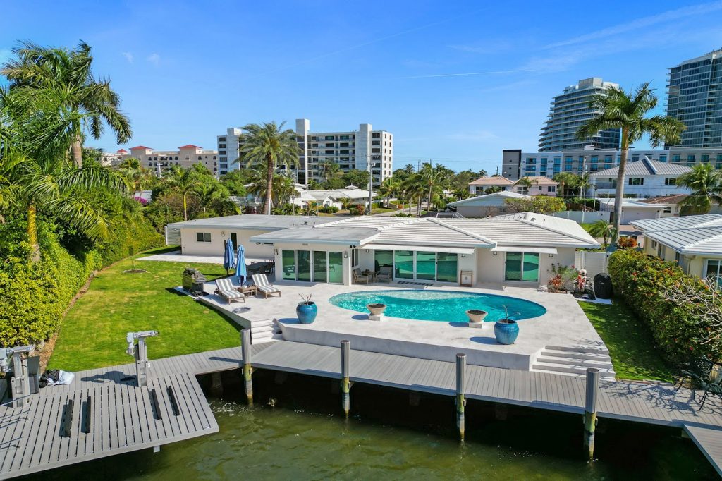Pool project by Master Touch Outdoor Living in Lauderdale Beach, Fort Lauderdale, FL